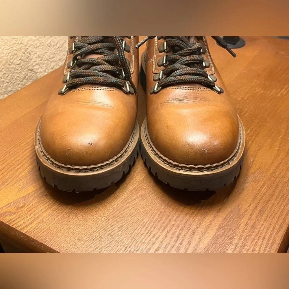 White Mountain vintage leather hiking boots. Cushioned ankle. Anti-slip. Tan 9.5 - Picture 4 of 11